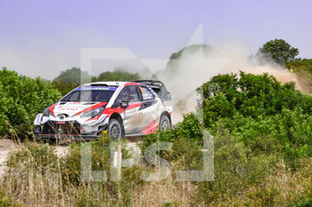 2019-06-14 - Ott Tanak, su Toyota Yaris WRC in misto veloce sulla Prova Speciale 5 - WRC - RALLY ITALIA SARDEGNA - DAY 02 - RALLY - MOTORS